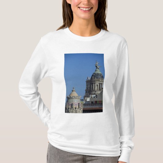 T-shirt Espagne, Catalogne, Barcelone. Toit de Barcelone 2 (Devant)