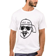 T-shirt est de bandit de baie