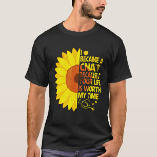 T-shirt Est devenu une infirmière Cna jour semaine de la v