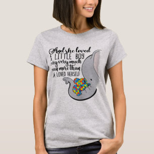 T-shirt Et Elle A Aimé Un Petit Garçon Très Réellement Rév