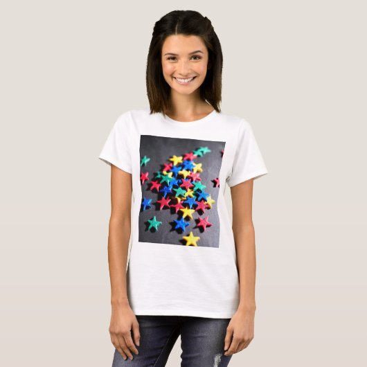 T-Shirt Étoiles Colorées (Devant entier)