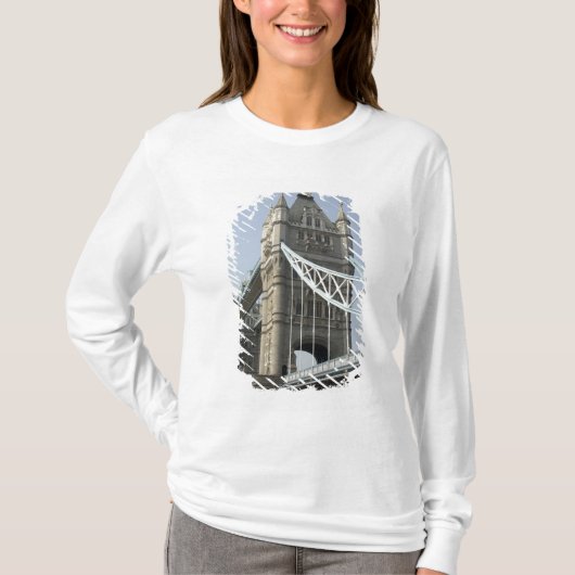 T-shirt Europe, Angleterre, Londres. Pont Tour sur (Devant)