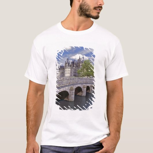 T-shirt Europe, France, Chambord. Un pont de pierre (Devant)