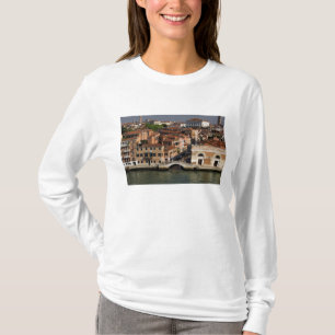 T-shirt Europe, Italie, Venise. Vues sur le canal. UNESCO