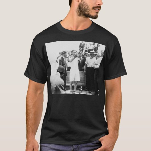 T-shirt Évasion 1912 de boîte de Harry Houdini de magicien (Devant)