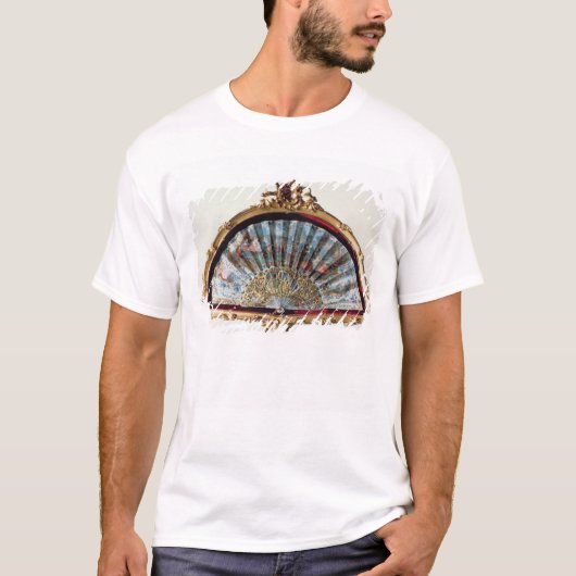 T-shirt Éventez, décoré d'une scène d'une fête (Devant)