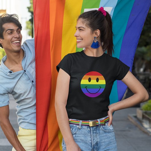 T-shirt Face arc-en-ciel