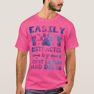 T-shirt Facilement Distrait Par La Levée De Poids Et Les C