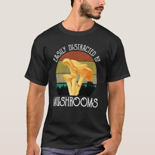 T-shirt Facilement Distrait Par Les Champignons Chanterell (Devant)
