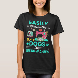 T-shirt Facilement Distrait Par Les Chiens Et Les Machines