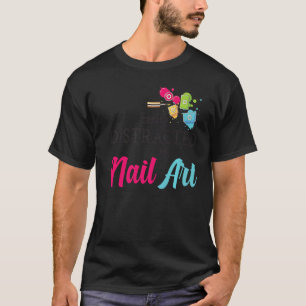 T-shirt Facilement Distrait Par Les Techniciens De L'Ongle