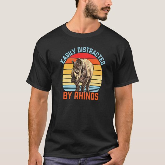 T-shirt Facilement Distrait Par Rhinos Retro Rhinoceros (Devant)