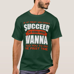 T-shirt Faites ce qu'Ivanna vous a dit de faire des amis N