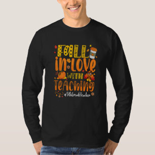 T-shirt Fall In Love With Teacher de 5e année Remerciement