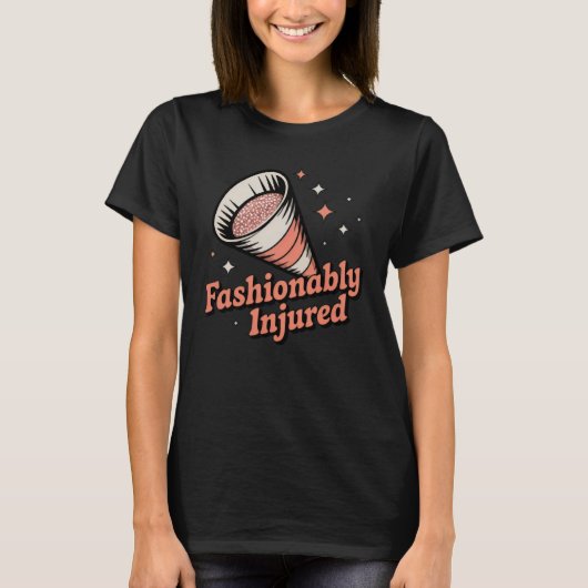 T-shirt Fashionably Injured | Funny Grooming Cone Design (Devant)