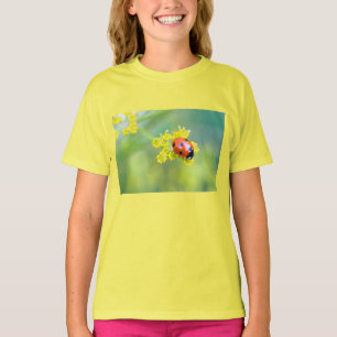 T-shirt femme au sommet