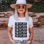 T-shirt Femme d'honneur Black Customisée mariée<br><div class="desc">Vous cherchez un costume de fête de bachelorette parfait? Voulez-vous mélanger les choses un peu et avoir une fête à thème amusante? Ne cherchez pas plus loin que nos t-shirts noirs personnalisés ! Nos chemises sont faites pour correspondre parfaitement à la fête nuptiale, afin que tout le monde aura l'air...</div>