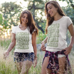 T-shirt Femme d'honneur Sage Green Personnalisé Correspond<br><div class="desc">Vous cherchez un costume de fête de bachelorette parfait? Voulez-vous mélanger les choses un peu et avoir une fête à thème amusante? Ne cherchez pas plus loin que nos t-shirts de demoiselle verte à la sauge personnalisée ! Nos chemises sont faites pour correspondre parfaitement à la fête nuptiale, afin que...</div>