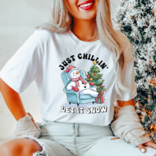 T-shirt femme Gnome Chillin Christmas
