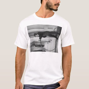 T-shirt Femme habillée comme homme avec la photographie de