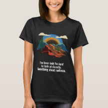 Femme Montagne Éclipse Rayonnement Humour Céleste