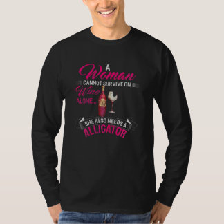 T-shirt Femme Une Femme Ne Peut Survivre Seul Le Vin Elle 