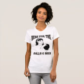 T-shirt Femmes ici pour le bowling de boules et de bière (Devant entier)