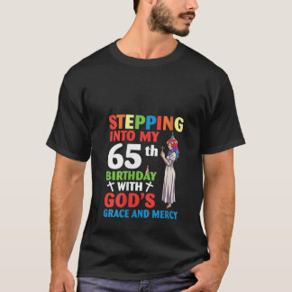 T-shirt Femmes qui entrent dans mon 65e anniversaire avec
