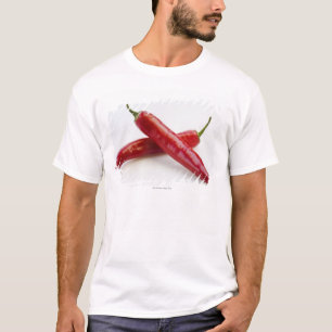T-shirt Fermez-vous des poivrons de piment rouge sur le