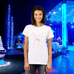 T-shirt Fête des mariées arc rose<br><div class="desc">Un t-shirt pour une douche nuptiale ou une soirée bachelorette. Avant : un arc rose et le mot : Mariée Retour : Personnalisez et ajoutez le nom de la mariée à être,  ajoutez la date du parti.</div>