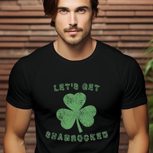 T-shirt Fêtons la Saint-Patrick avec un Shamrock en détres