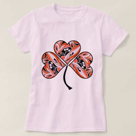 T-shirt Feuille de trèfle décorative de coeurs (Design devant)