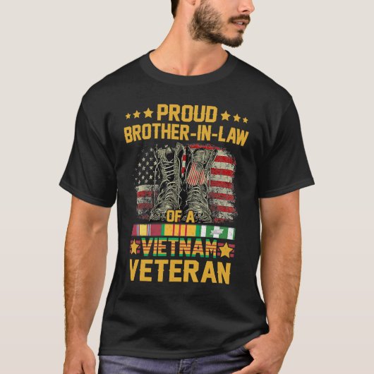 T-shirt Fier Frère En Droit D'Un Vétéran Viêt Nam Drapeau (Devant)