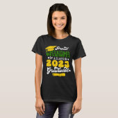 T-shirt Fier GRANDMA d'une classe d'or 2023 Graduate (Devant entier)