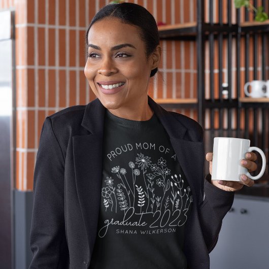 T-shirt Fier Maman Diplômée Blooming Fleur sauvage Moderne