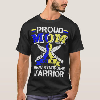 T-shirt Fier Maman D'Un Costume De Guerrier Du Syndrome De