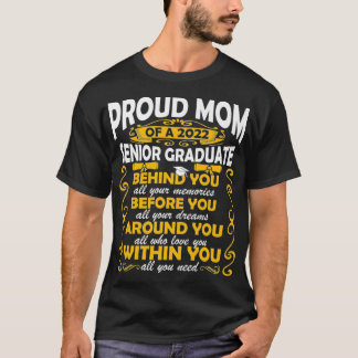 T-shirt Fier Maman D'Un Diplôme De Diplôme Supérieur De 20