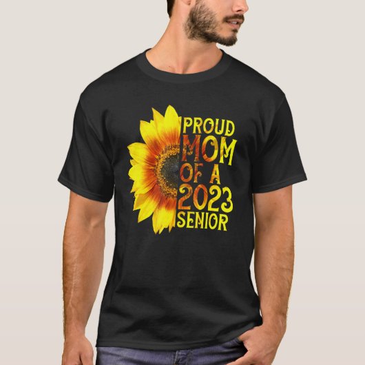 T-shirt Fier Maman d'une classe de 2023 Diplômé Senior 23 (Devant)