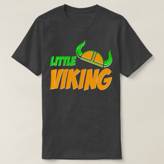 T-shirt Fier petit guerrier viking avec casque (Design devant)