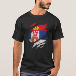 T-shirt Fier serbe déchiré a déchiré le drapeau serbe