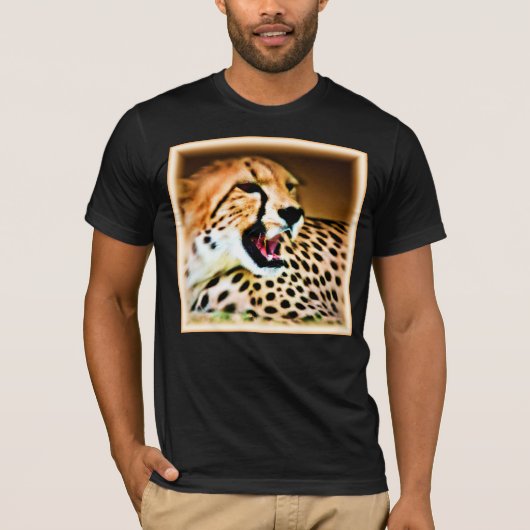 T-shirt "Fierce and Fiery Cheetah Design". Commandez dès m (Devant)
