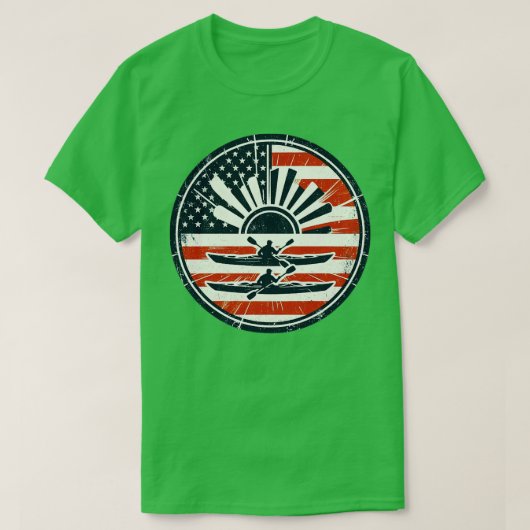 T-shirt Fière Kayaker Paddle à travers l'eau Drapeau usa 2 (Design devant)