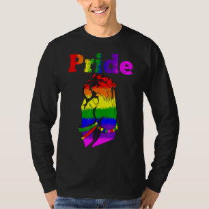 T-shirt Fierté Mois Amour Est Amour Arc-en-ciel Drapeau Fi