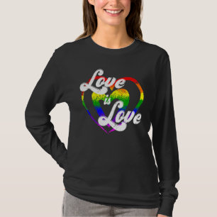 T-shirt Fierté Mois Amour Est Amour Arc-en-ciel Drapeau Fi