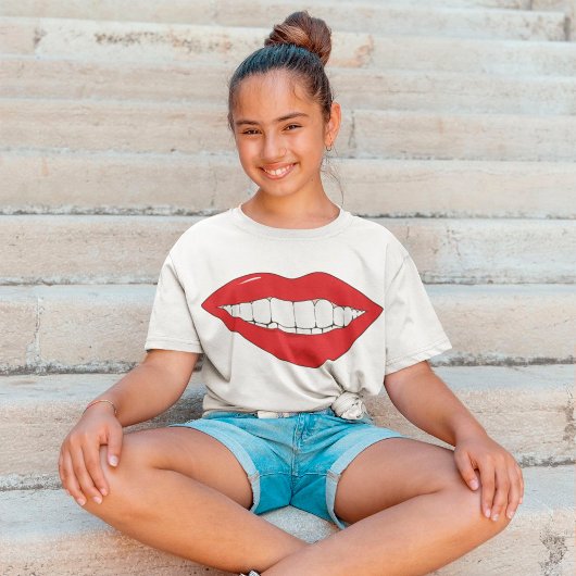 T-shirt fille à bouche souriante