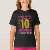 T-shirt Fille d'anniversaire Cette fille est maintenant 10 (Devant)