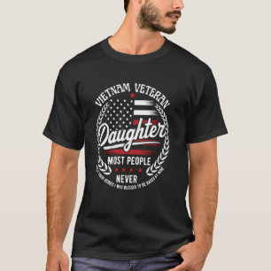 T-shirt Fille de vétéran du Vietnam élevée par un vétéran