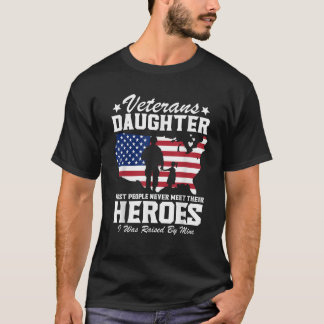 T-shirt Filles Anciens Combattants Fille Mon Père Est Un V
