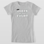 T-Shirt Filles' Funny Volleyball Reine de la Cour mignonne<br><div class="desc">Un t-shirt graphique super mignon pour les joueurs de volley-ball et les équipes qui dirigent le terrain de volley ! Doté d'un joli design "Reine de la Cour" avec une couronne sur le Q et un graphique de volley à la place du O. Ils sont parfaits pour les jeunes filles...</div>