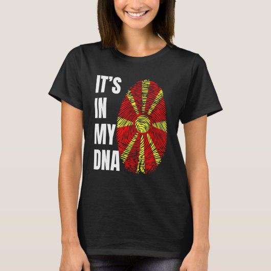 T-shirt Fingerprint DNA Biometry Flag North Macedonia (Devant)